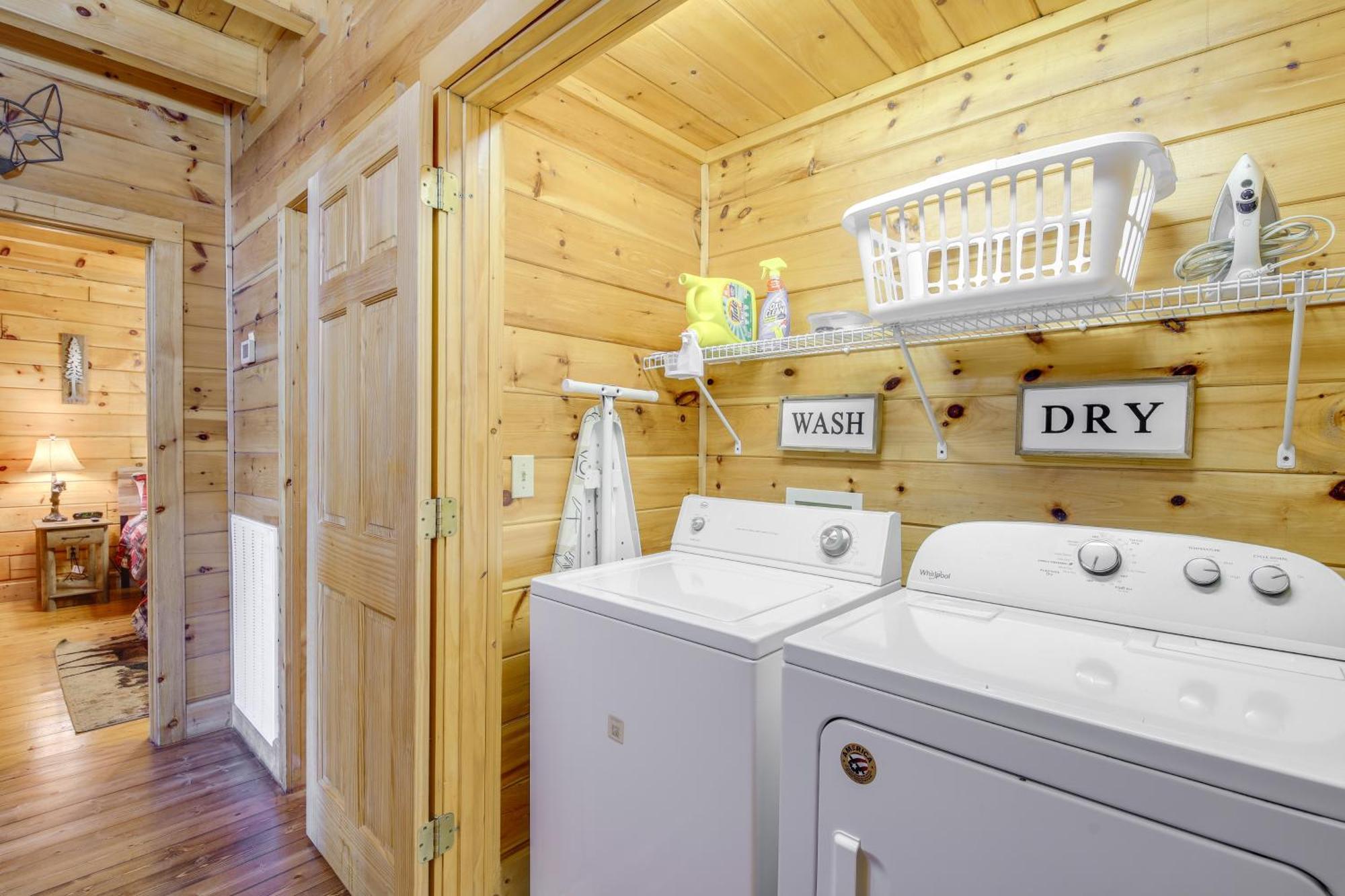 Sevierville Cabin With Deck Minutes To Pigeon Forge Zewnętrze zdjęcie