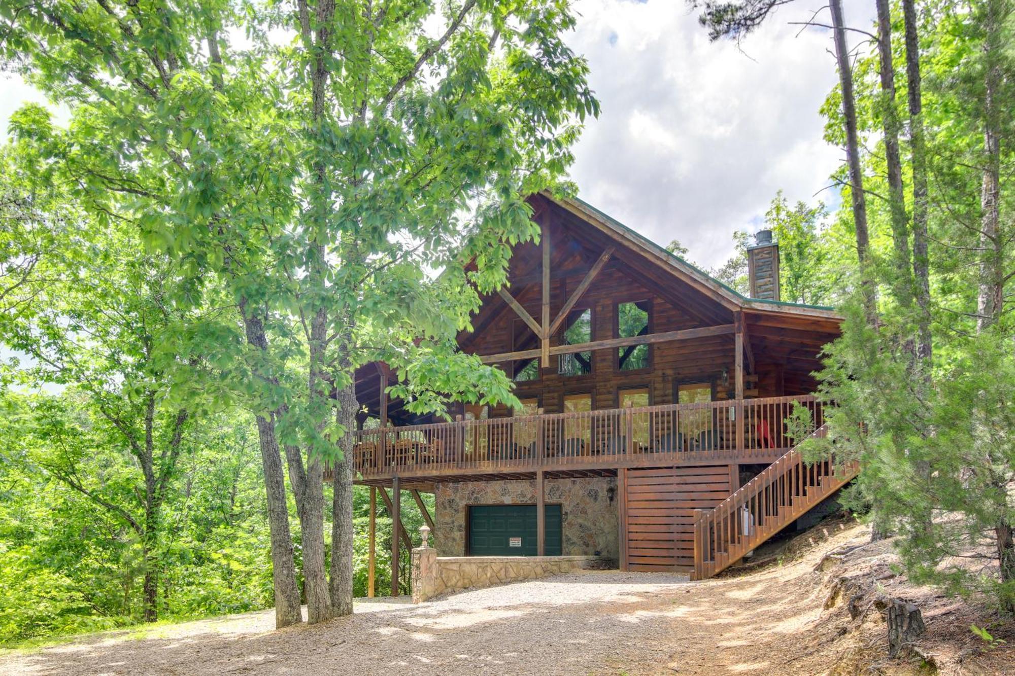 Sevierville Cabin With Deck Minutes To Pigeon Forge Zewnętrze zdjęcie
