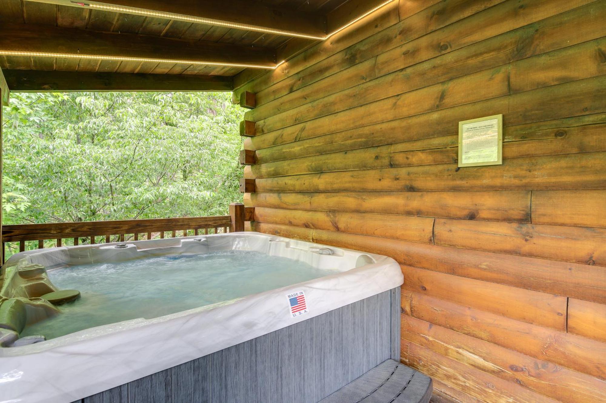Sevierville Cabin With Deck Minutes To Pigeon Forge Zewnętrze zdjęcie
