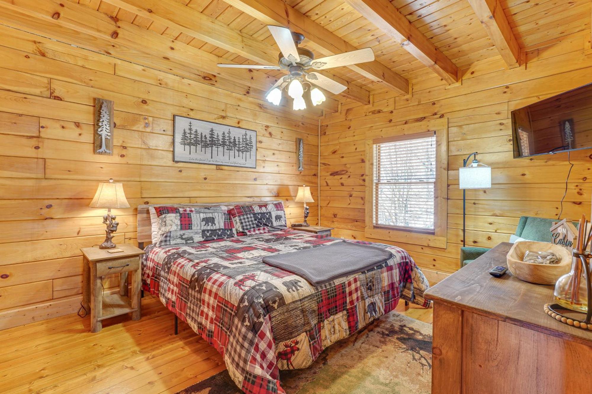Sevierville Cabin With Deck Minutes To Pigeon Forge Zewnętrze zdjęcie