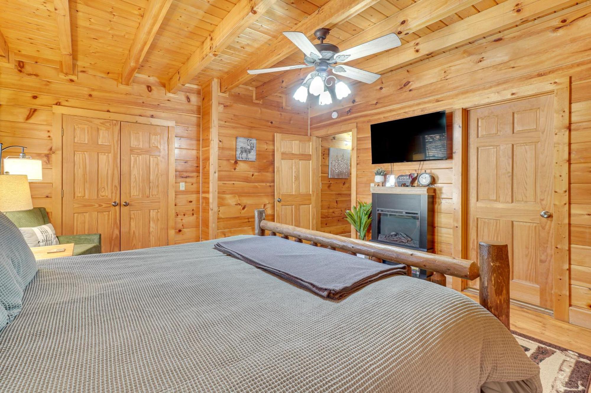 Sevierville Cabin With Deck Minutes To Pigeon Forge Zewnętrze zdjęcie