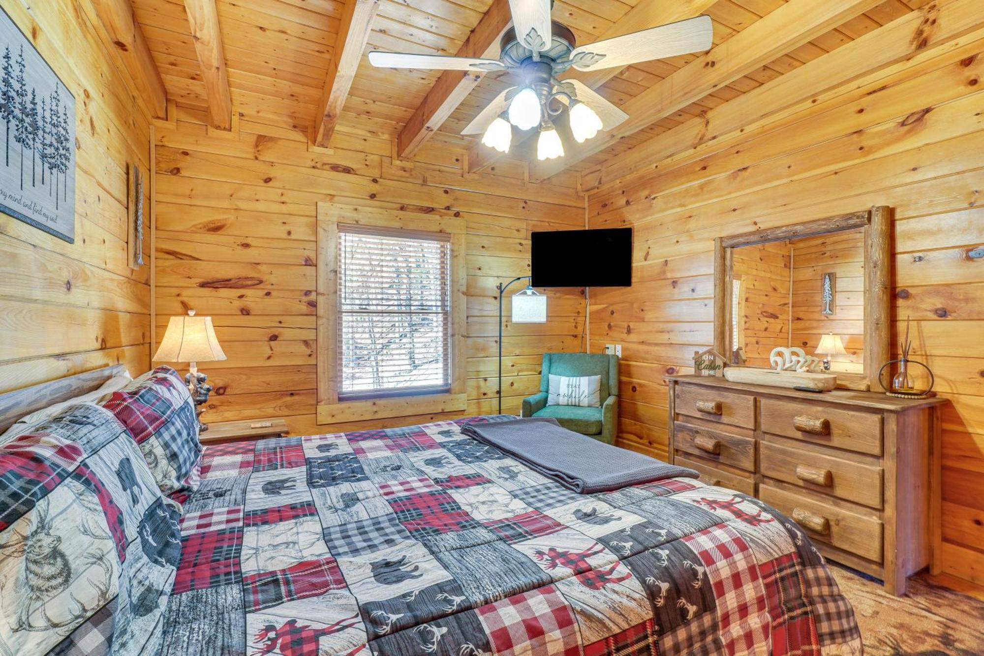 Sevierville Cabin With Deck Minutes To Pigeon Forge Zewnętrze zdjęcie